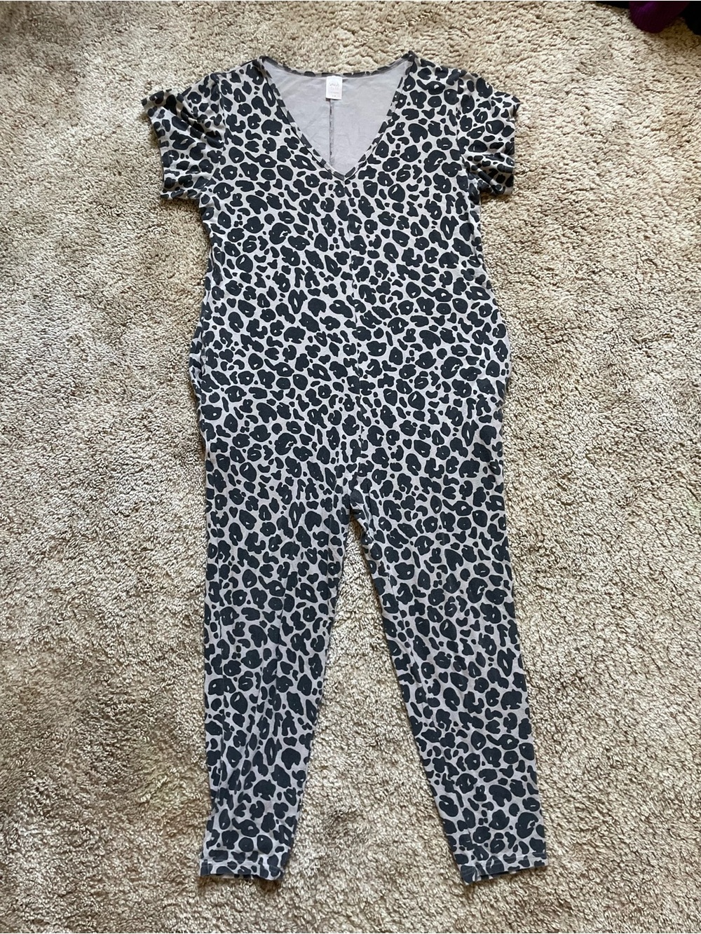 Smash + Tess Women’s Size Small Leopard Print Romper Casual Bamboo Loungewear